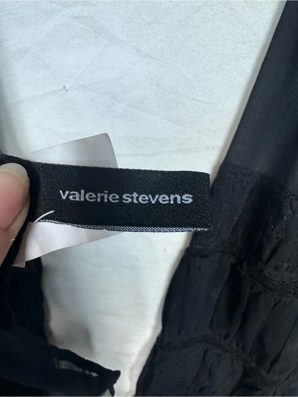 Valerie Stevens Black Sheer Ruffled Lace Trim Scarf NWOT